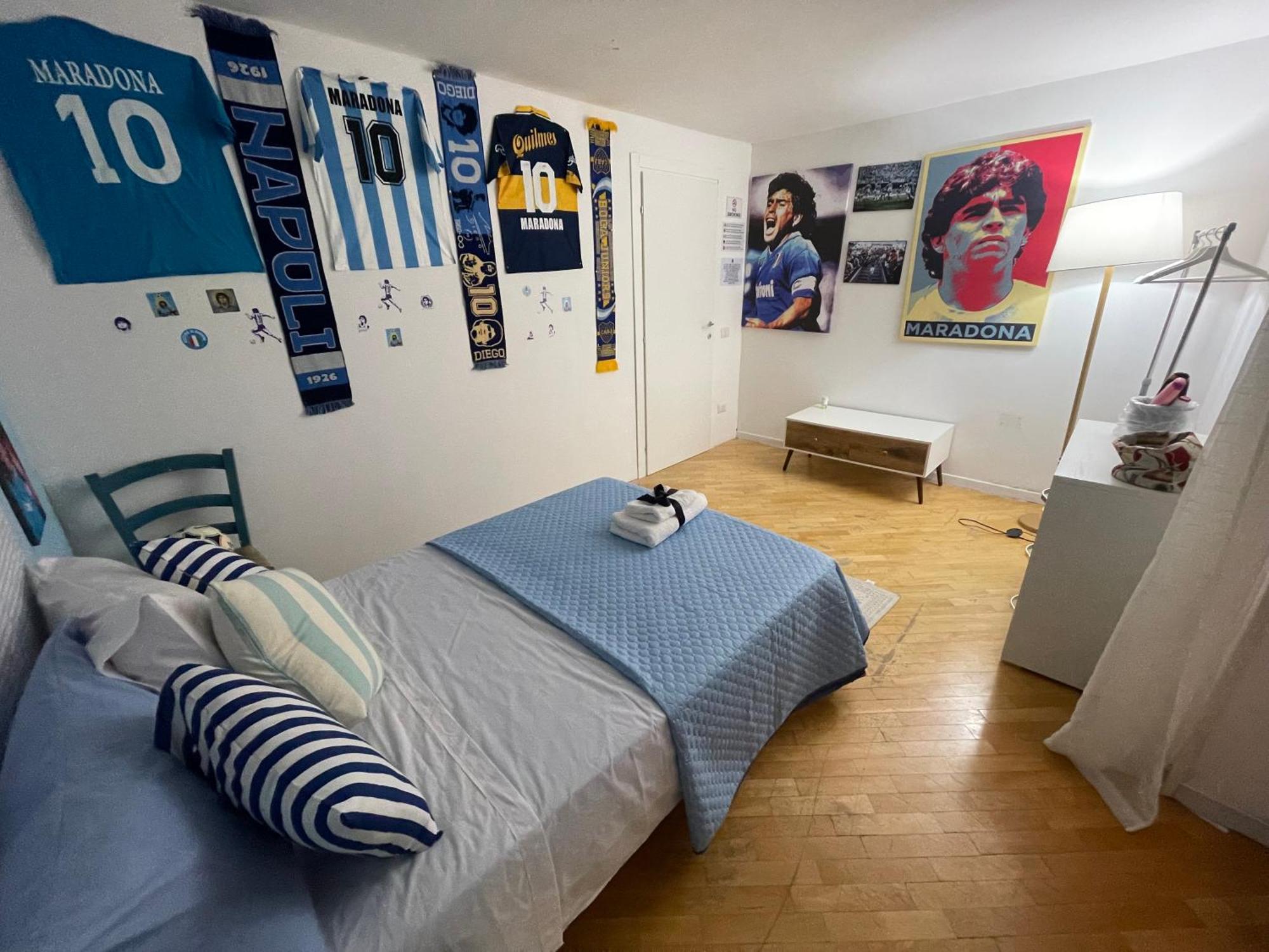 Plebiscito Charme Rooms เนเปิลส์ ภายนอก รูปภาพ