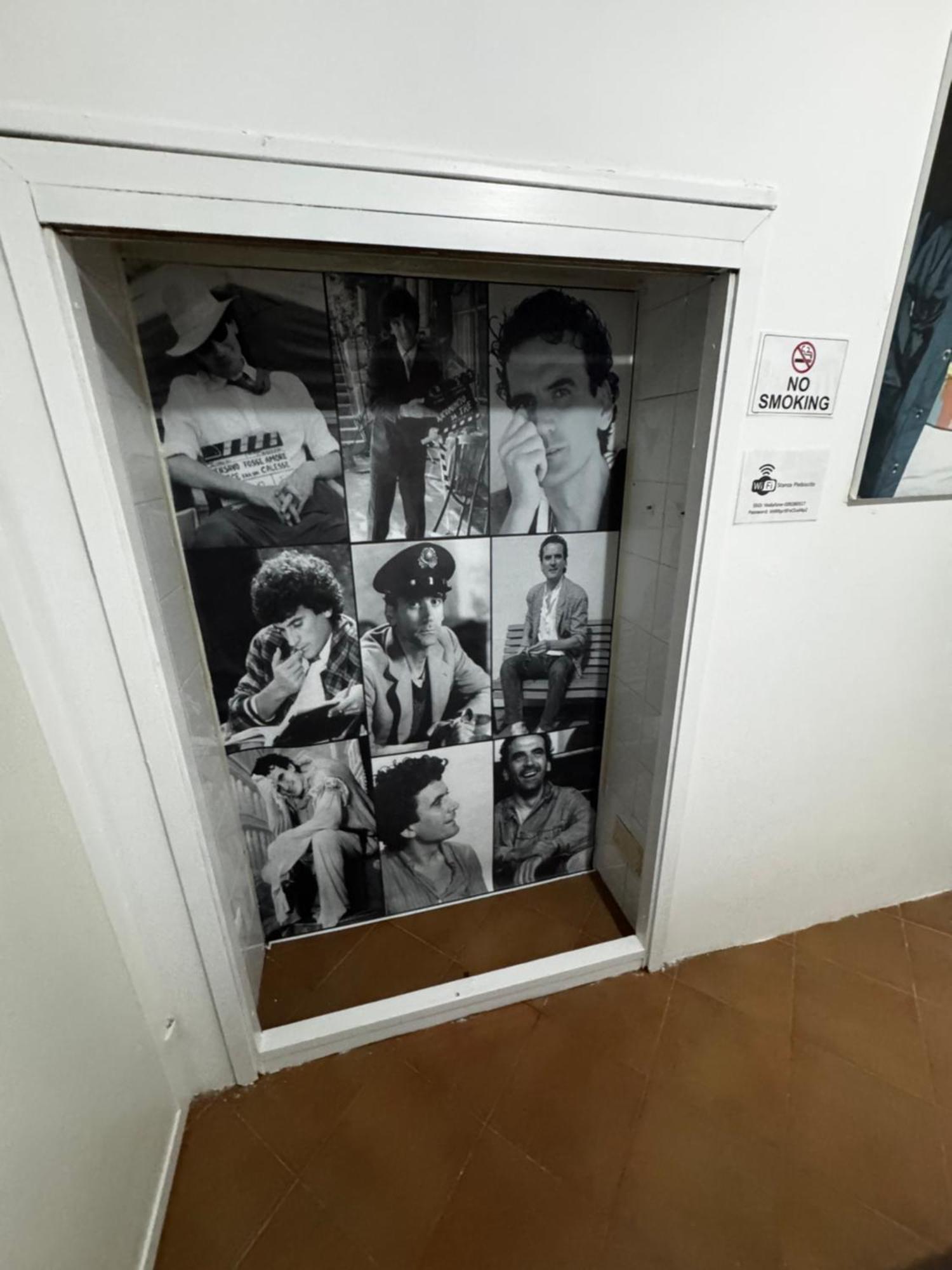 Plebiscito Charme Rooms เนเปิลส์ ภายนอก รูปภาพ